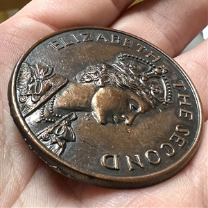 Queen Elizabeth II commemorative coronation button.
