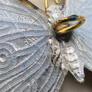 Extra large modern cold enamel button of a realistic butterfly