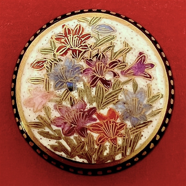 Japanese Satsuma button of flowers.