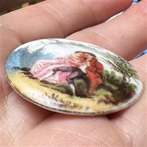 RARE 19th c. Porcelain “convex plate” shape button of couple.