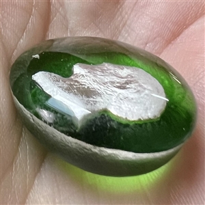 Theresa Rarig studio glass sulphide of man’s head paperweight button.