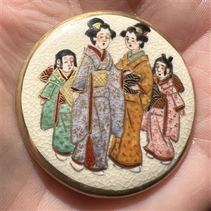 Large Japanese Satsuma of two women with two daughters.