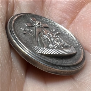 White metal button of Rosy Cross “The Pelican feeding its young with its own blood”.