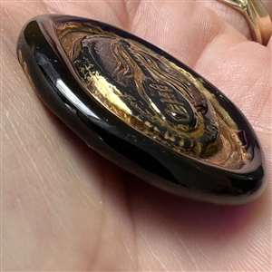 Bimini cobalt blue glass button of a mandolin.