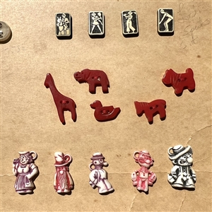 Card of 54 Goofie buttons.