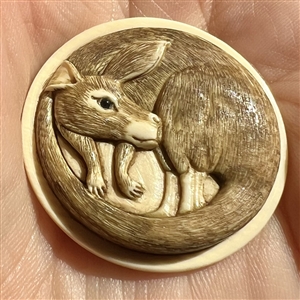 Kangaroo natural material button.