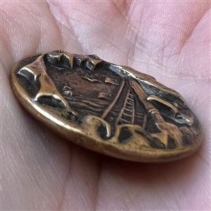 “A hole in the sail” button.