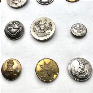 Fifteen assorted Livery crest and coat of arms buttons. 