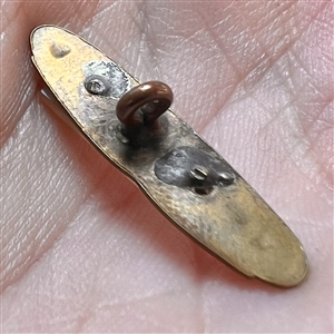 Vintage realistic pocket knife button.