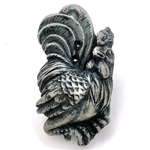 Sew thru realistic rooster button. 