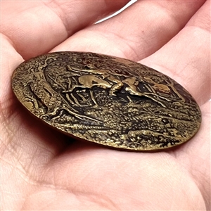 “Tally Ho brass button.