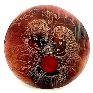 Large Nancy DuBois pina shell studio button of “Snow White takes the Apple."