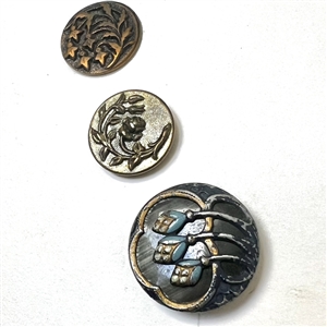 Card of twenty six buttons of plant life.
