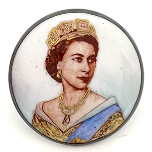 Motiwala enamel button of Queen Elizabeth II and commemorative card with tassel.
