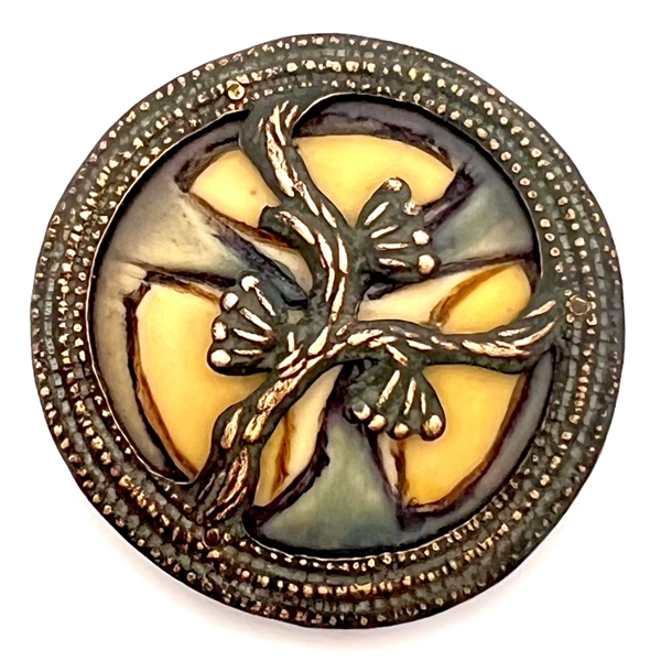 Arts and Crafts button of floral theme.