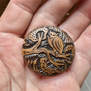 Div I  - RARE wood owl button - early example of pyrography.