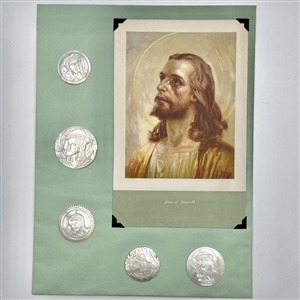 Card of 5 Bethlehem pearl buttons of Jesus. 