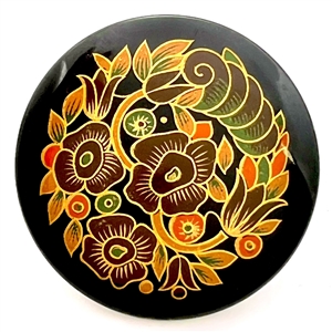 Celluloid tight top button of flowers.